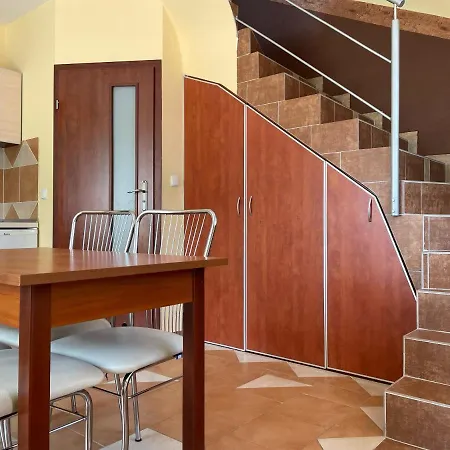 Vip 아파트 트르제삭츠